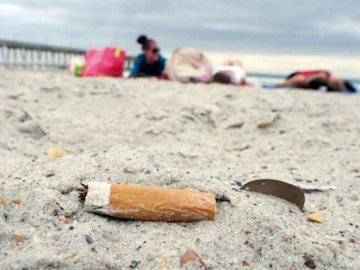 Litter in the Beach